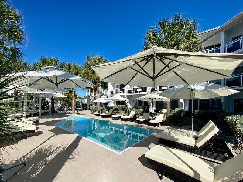 Sibonne Beach Hotel Grace Bay Ngoại thất bức ảnh
