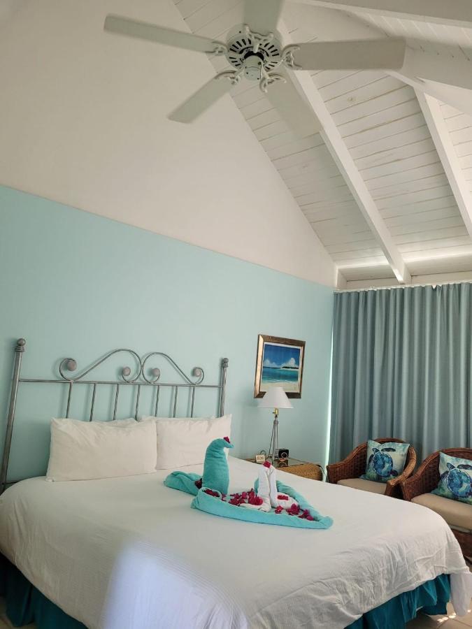 Sibonne Beach Hotel Grace Bay Ngoại thất bức ảnh