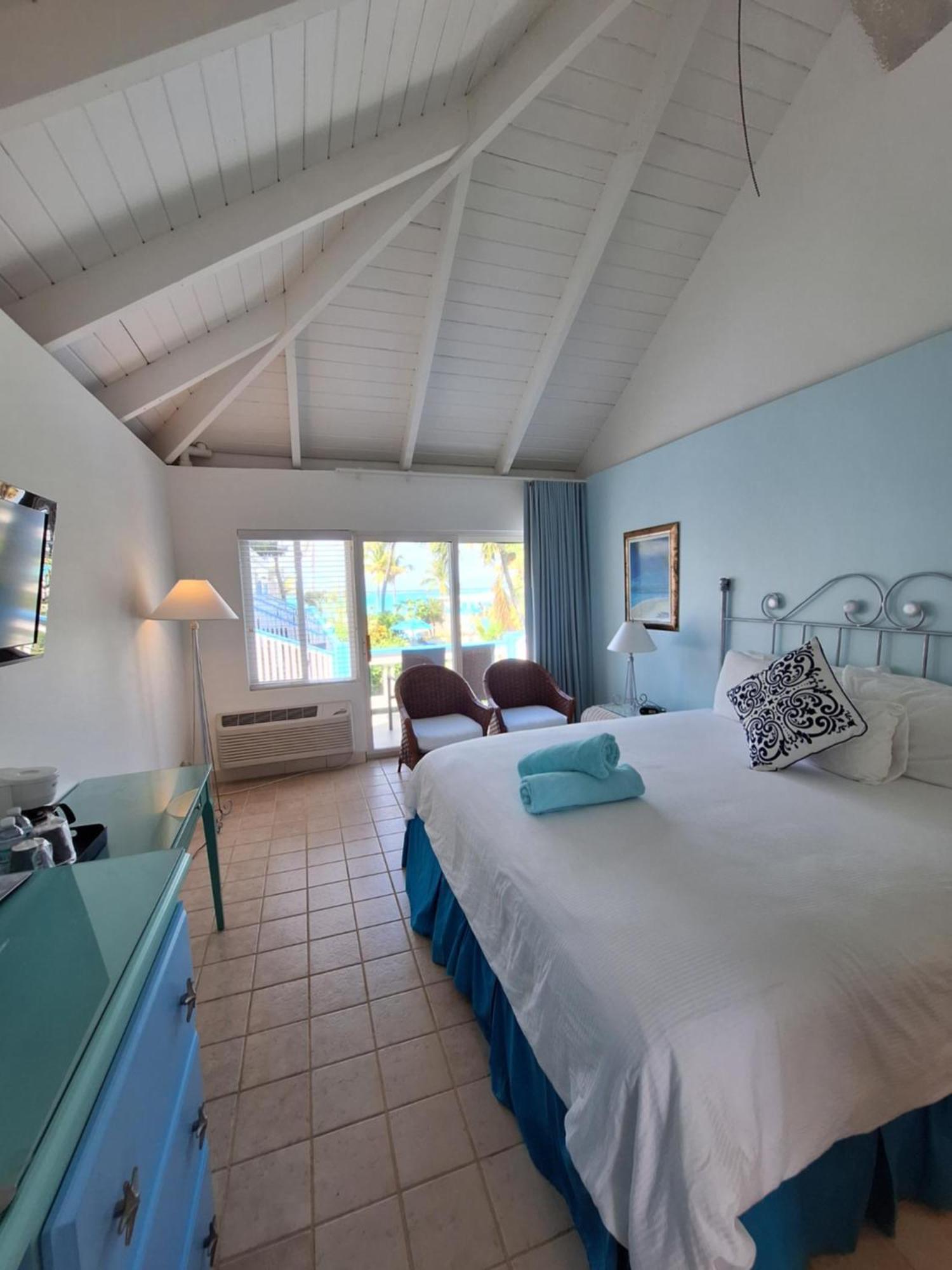 Sibonne Beach Hotel Grace Bay Ngoại thất bức ảnh
